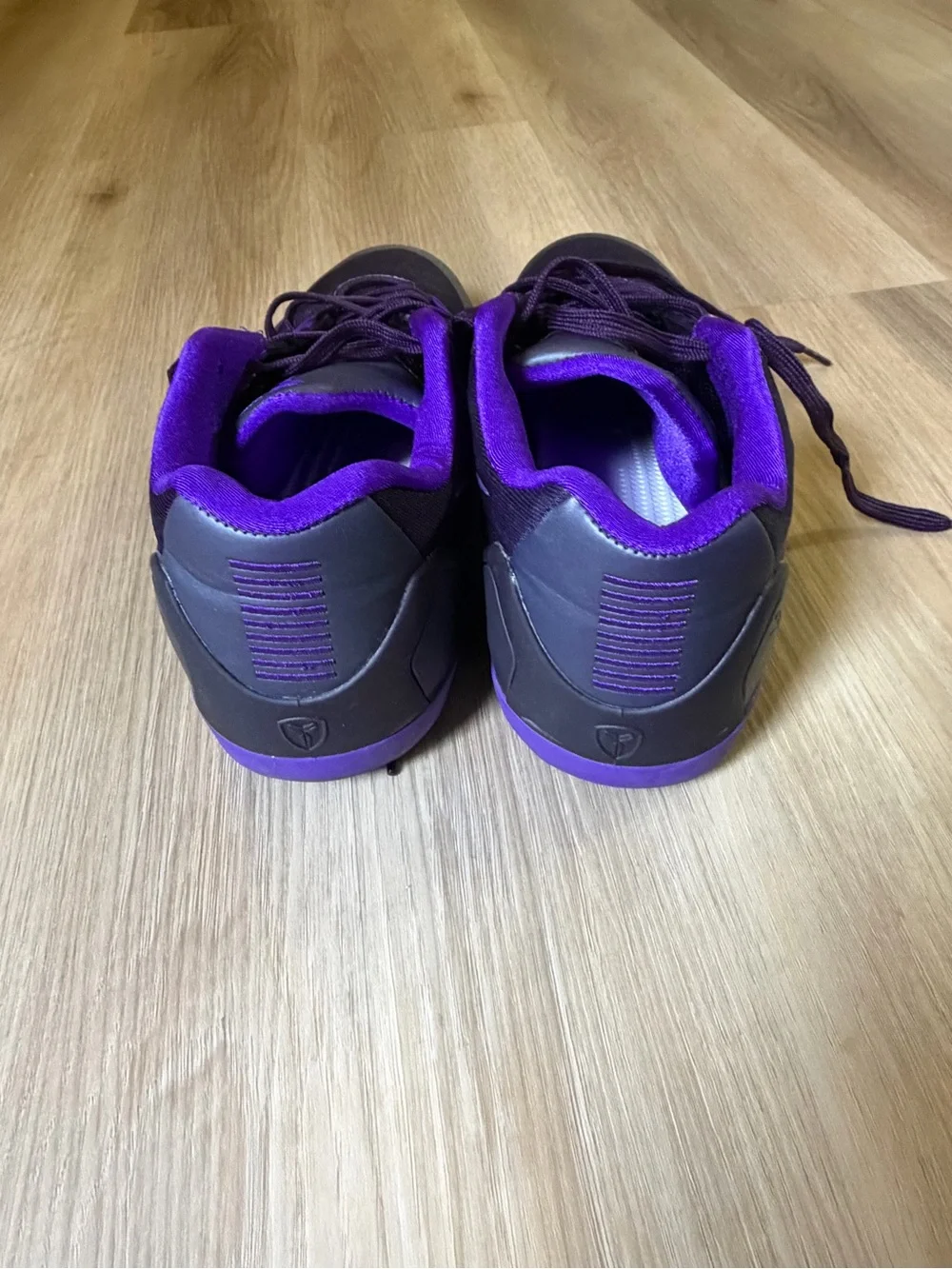 Nike Kobe 9 EM Protro 